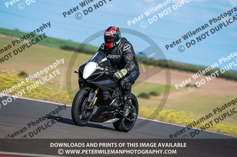 cadwell no limits trackday;cadwell park;cadwell park photographs;cadwell trackday photographs;enduro digital images;event digital images;eventdigitalimages;no limits trackdays;peter wileman photography;racing digital images;snetterton;snetterton no limits trackday;snetterton photographs;snetterton trackday photographs;trackday digital images;trackday photos